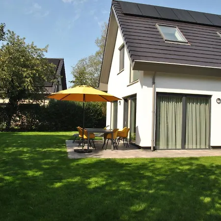 In Texel Near National Park Dunes Holiday home Westermient