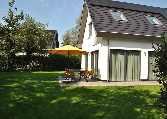 In Texel Near National Park Dunes Tatil Evi Westermient